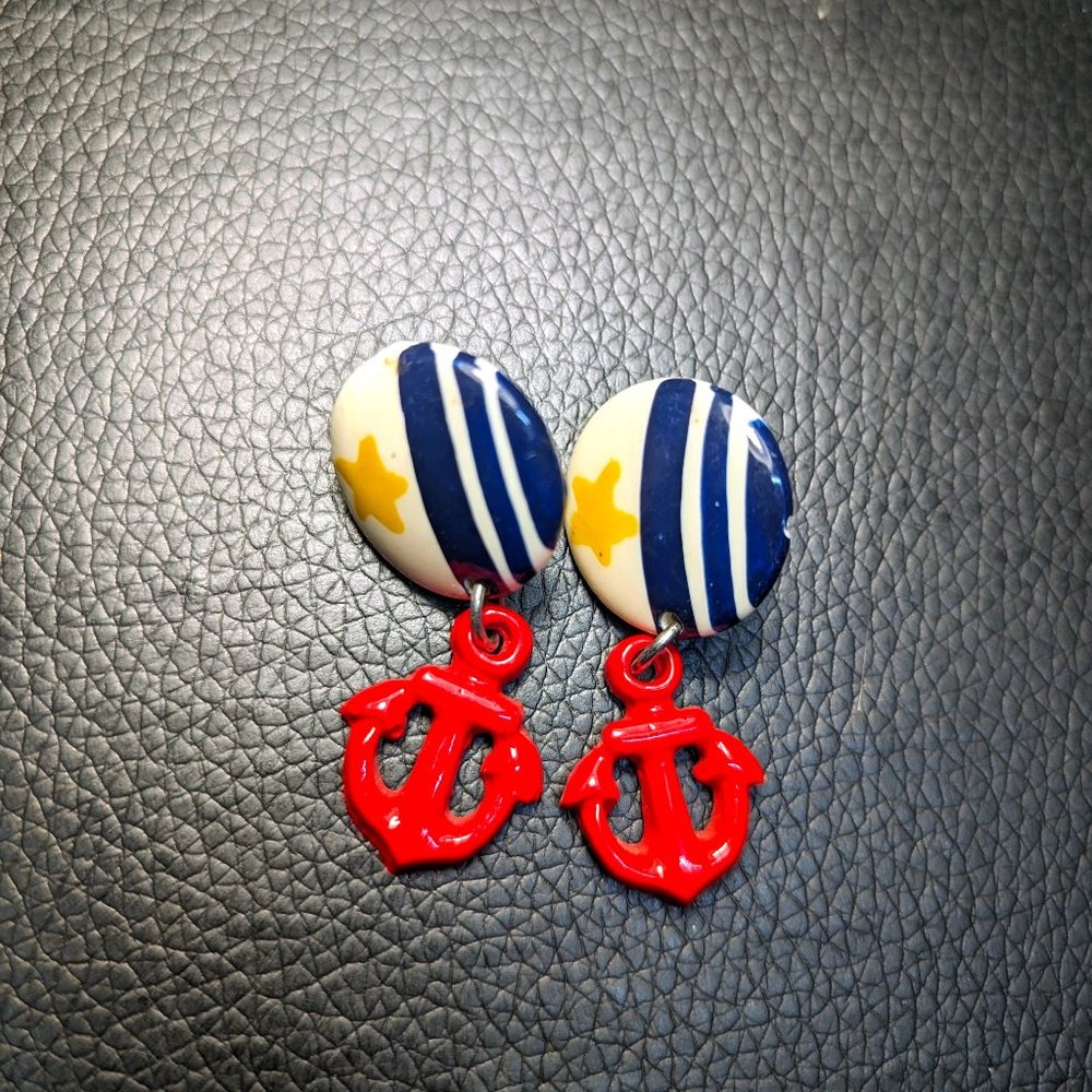 Vintage 80's Nautical Anchor Plastic Sailor Earrings
